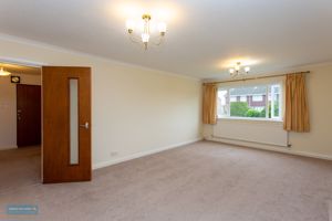 Sitting Room- click for photo gallery